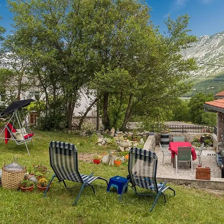 Old Stone House Holiday home *